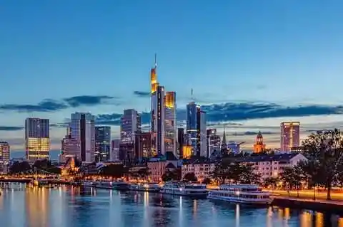 Kontaktanzeigen Frankfurt